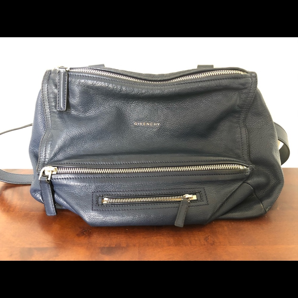 Givenchy Pandora - Medium
